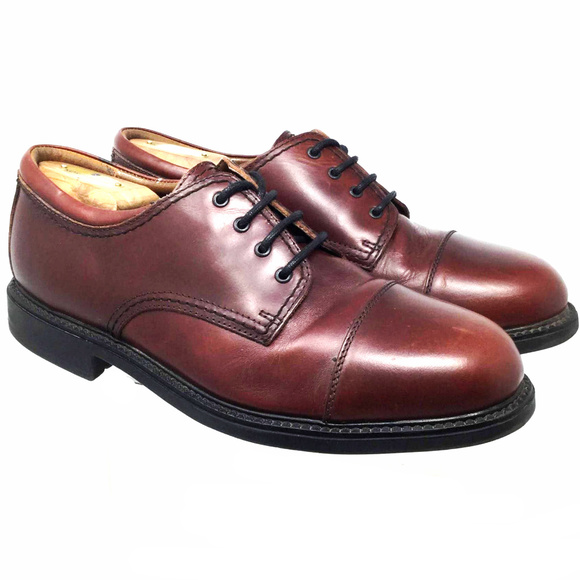 dockers cap toe oxford